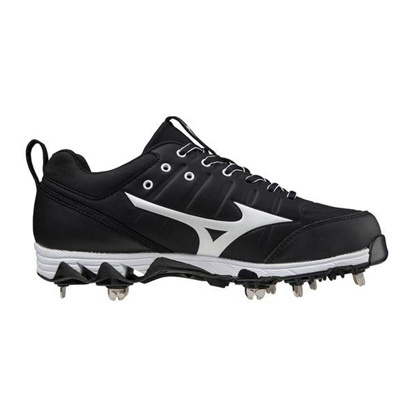 mizuno 9 spike swift 6