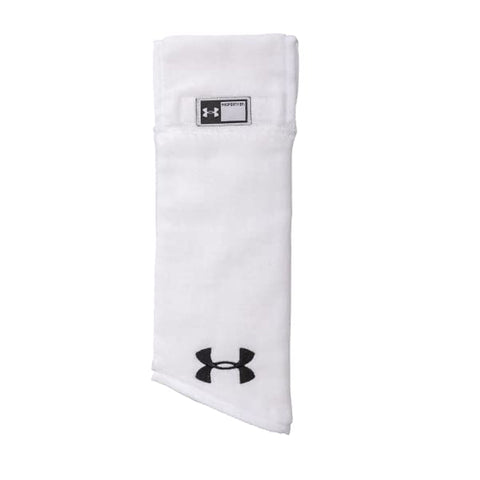 Under Armour Undeniable Football Players Towel